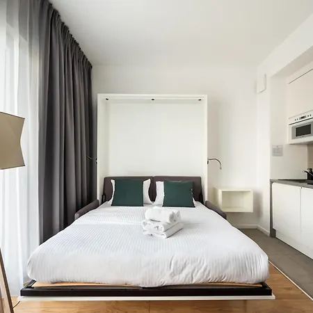New Comfort 614 Apartment Warsaw