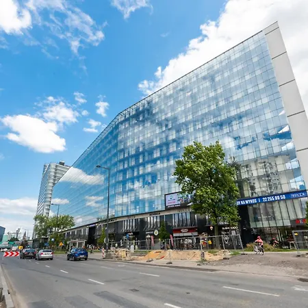 New Comfort 614 By Bookinghost * وارسو