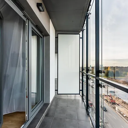 New Comfort 614 By Bookinghost